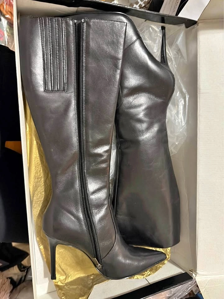 Colin Stuart Black Leather Knee-High Stiletto Boots Size 7