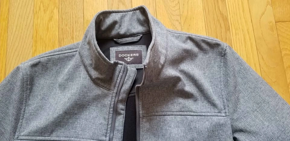 New Dockers size small softshell jacket for sale - photo 2