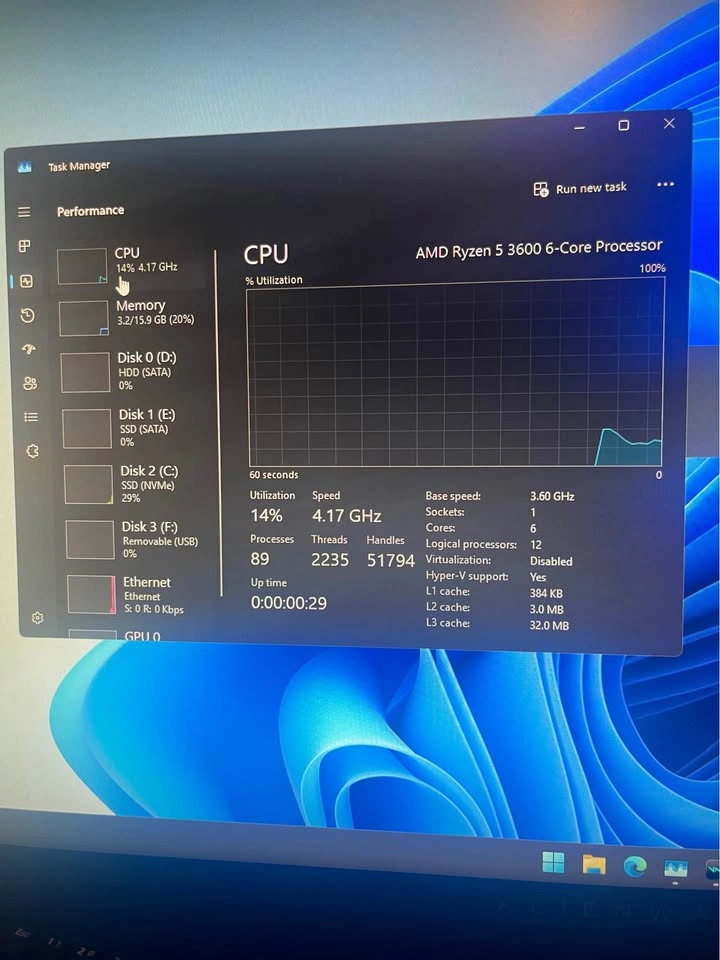 LIGHTLY USED AMD RYZEN 5 3600 - photo 4
