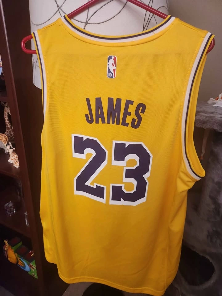 Fanatics Los Angeles Lakers LeBron James #23 Jersey Size Large - photo 2