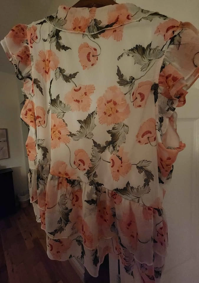 Haver + Blair Floral Ruffle Blouse Size 2X - photo 5