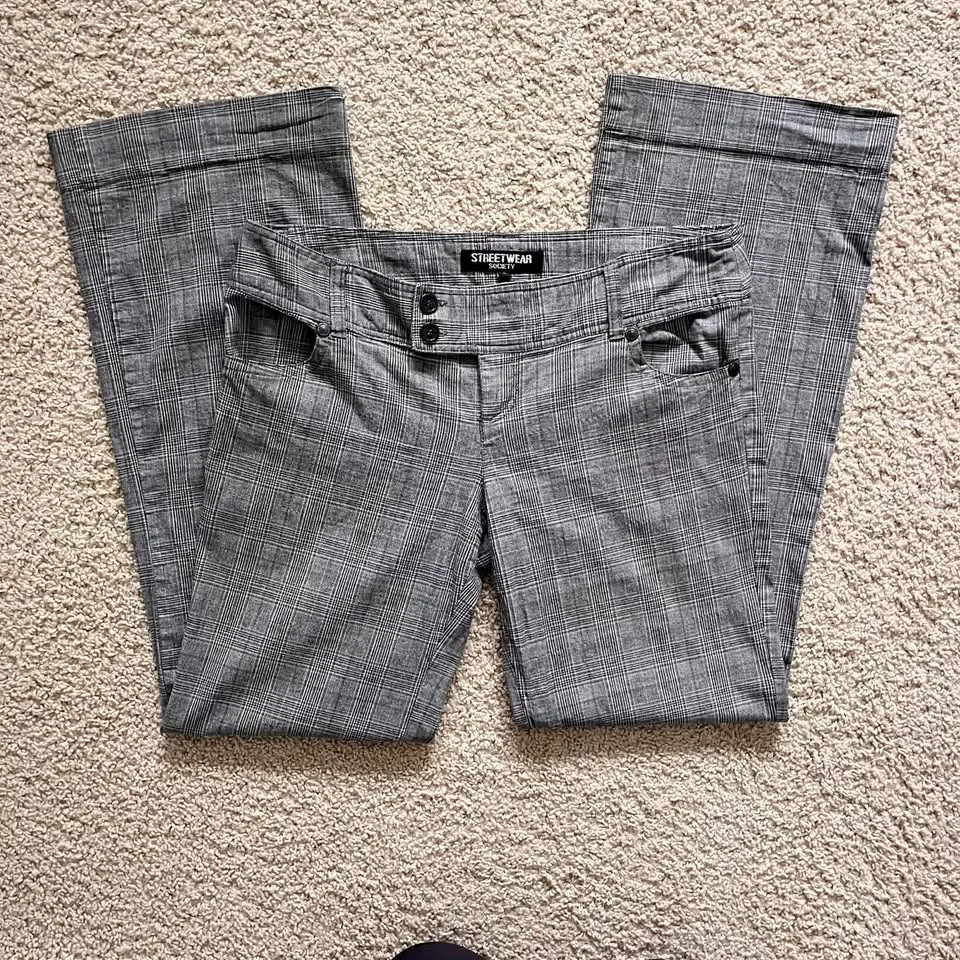 Y2K Plaid Flare Leg Women’s Size 13 Low Rise Pants image indicator(2)