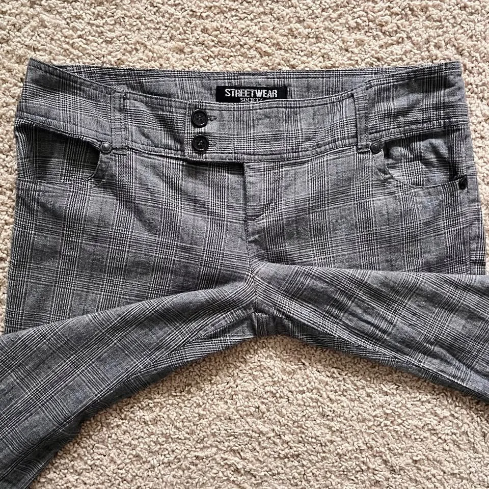 Y2K Plaid Flare Leg Women’s Size 13 Low Rise Pants image indicator(3)