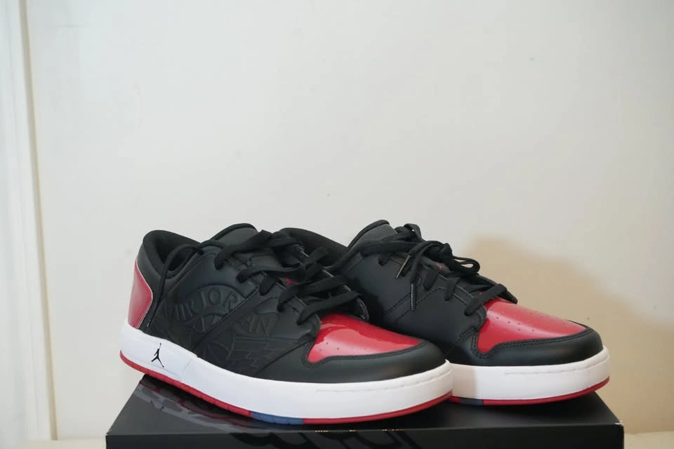 Jordan Retro 1 Low - photo 2