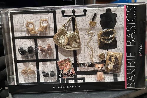 2009 Barbie Mattel Barbie Basics Accessories Look 02 #R9929