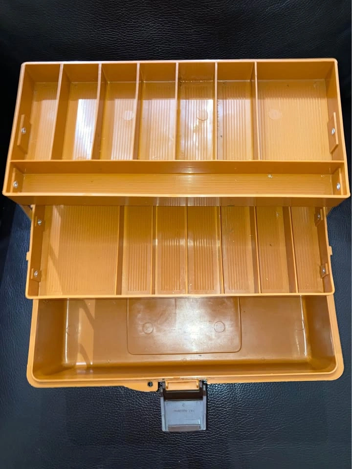 Vintage Tackle Box & Lures Orange Fenwick 1050 Box - photo 4