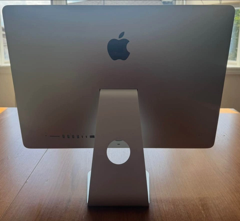 Apple iMac Bundle (2019 21.5” Retina 4K + 2012 27”) - photo 3