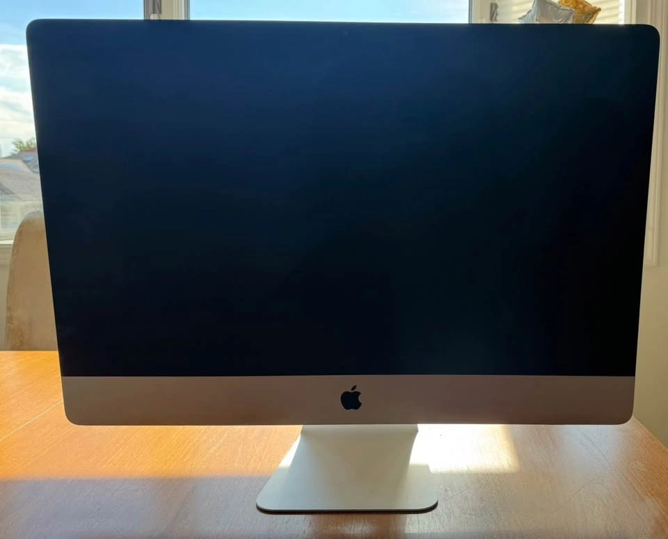 Apple iMac Bundle (2019 21.5” Retina 4K + 2012 27”) - photo 5