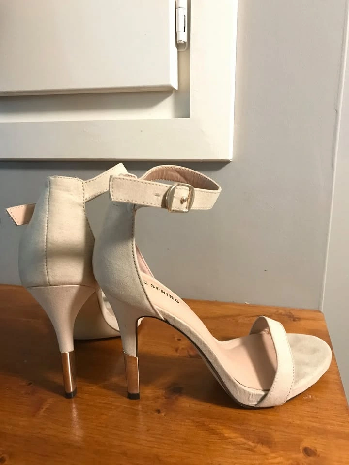 Size 8 heels