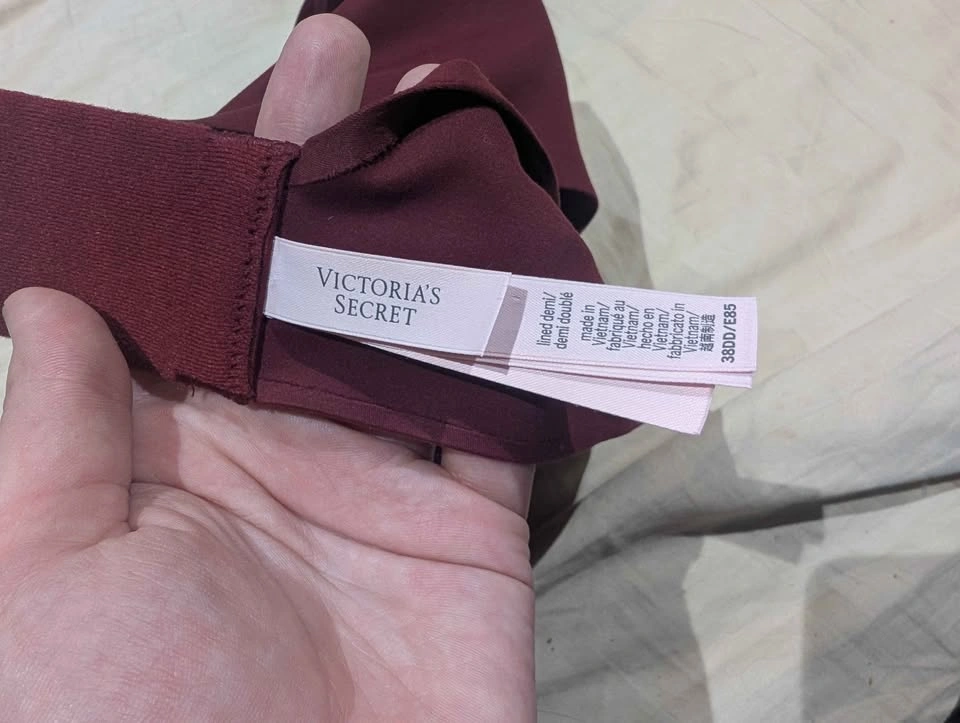 Victoria's Secret Lined Demi Bra 38DD Burgundy - photo 3