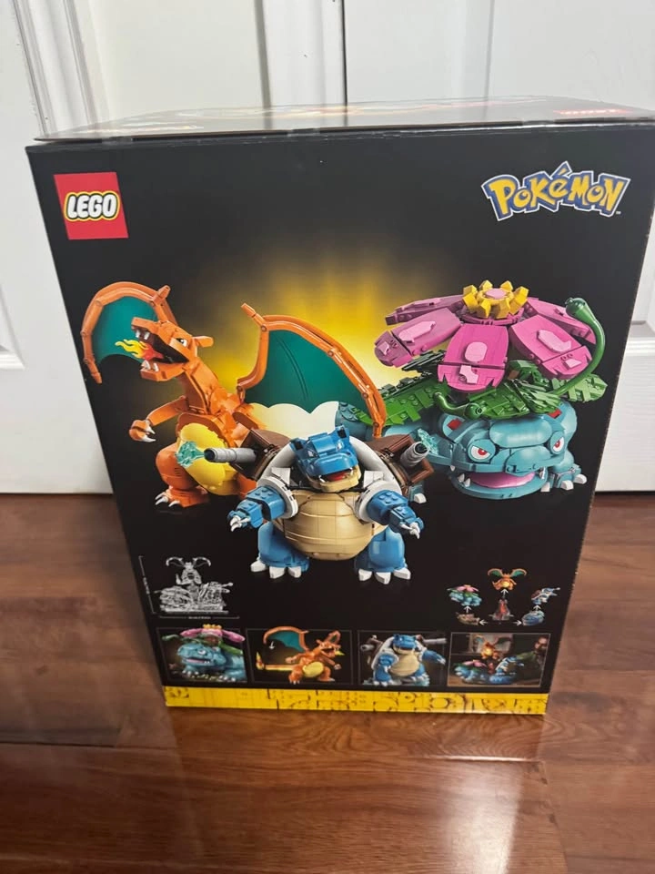 Lego Set 72153 Venusaur, Charizard and Blastoise - photo 4