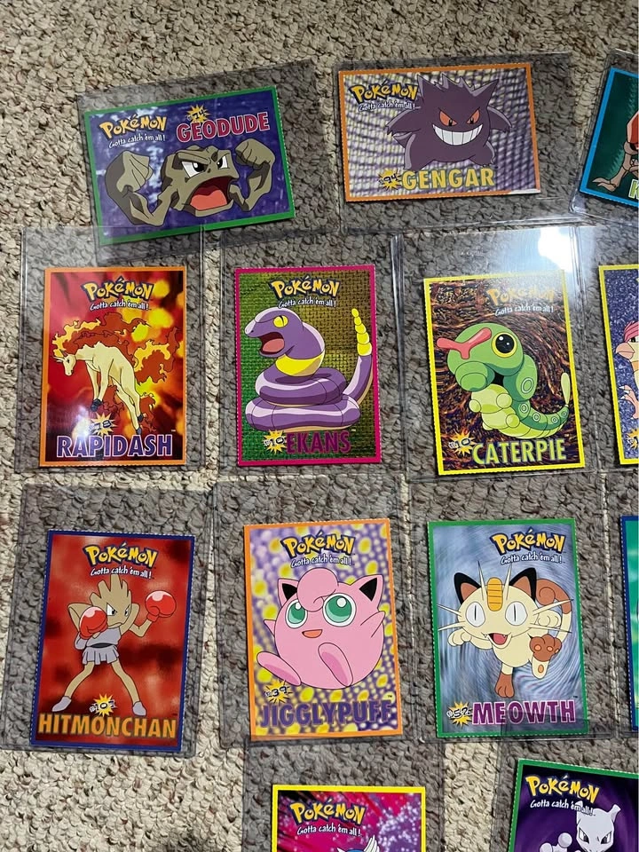 Vintage Pokémon Nintendo Trading Cards Lot - 16 Pieces - photo 2