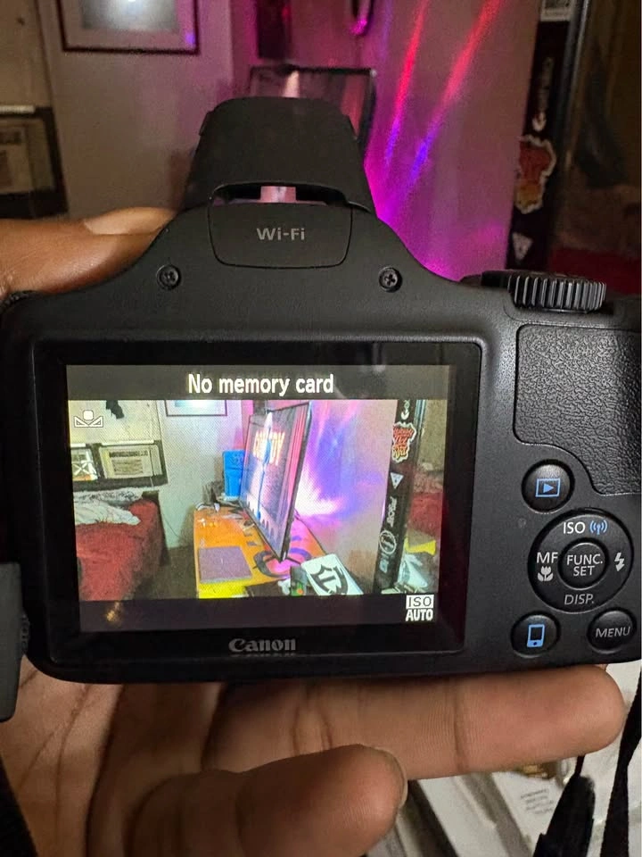 Canon SX50 Digital Camera - photo 2