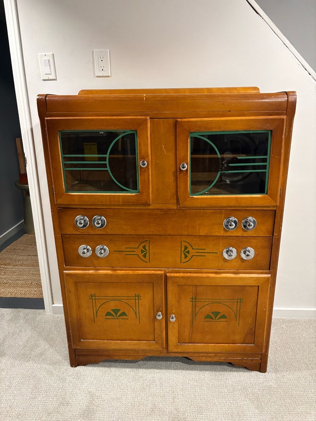 Deco Cabinet
