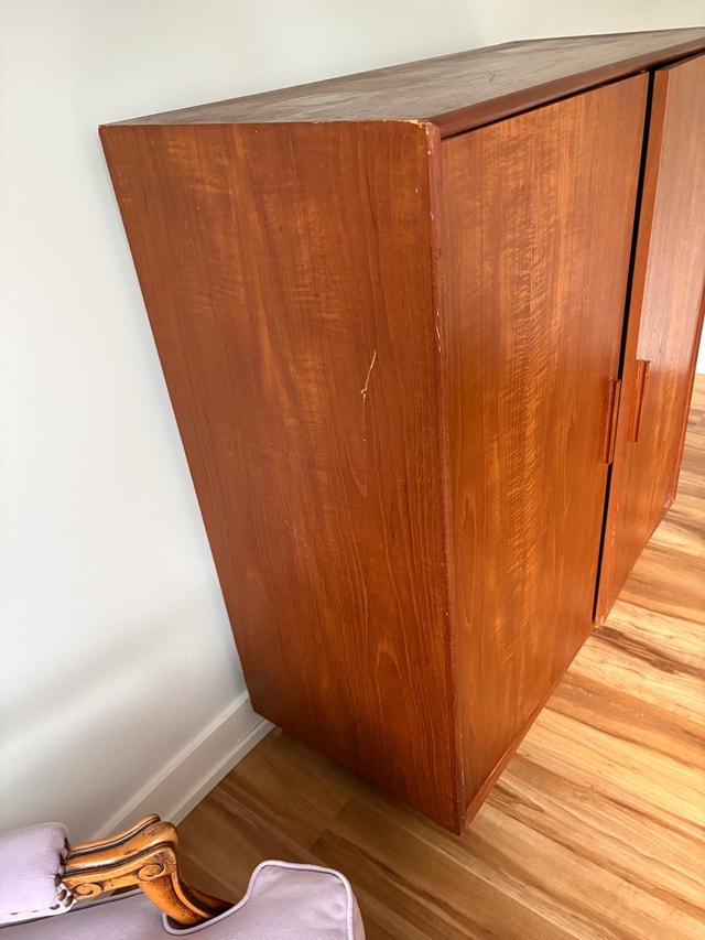 Mid Century Modern Dresser - photo 5