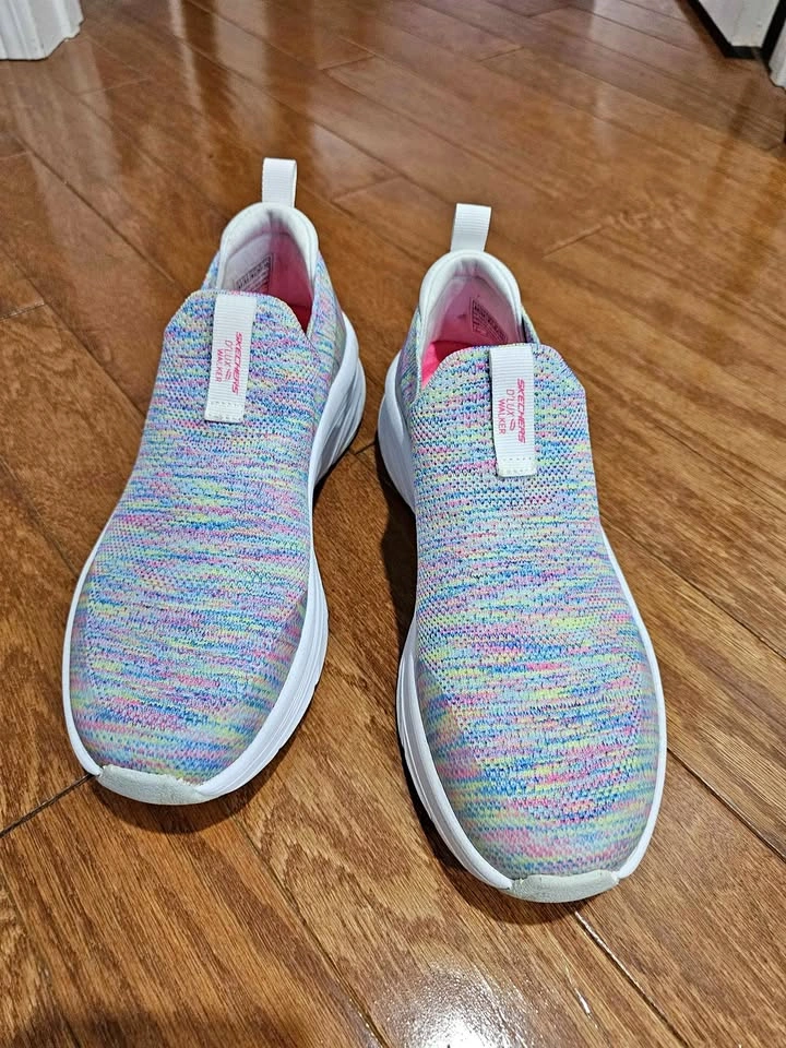 Skechers D'Lux Walker Slip-On Shoes