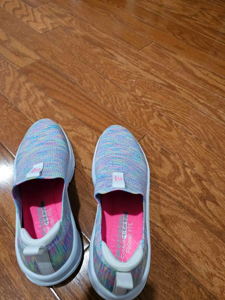 Skechers D'Lux Walker Slip-On Shoes - photo 4