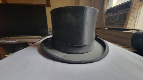 Antique E.O. Drane / Enardoe Collapsible Opera Hat