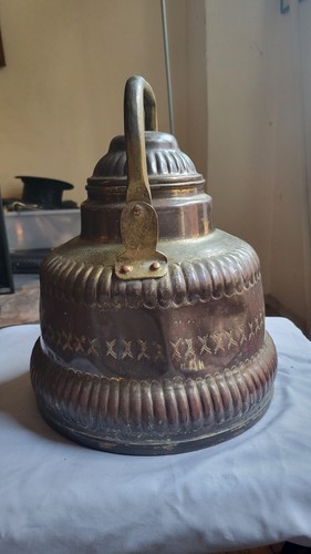 Vintage Copper Tea Kettle | Ribbed & Fluted Design - photo 2