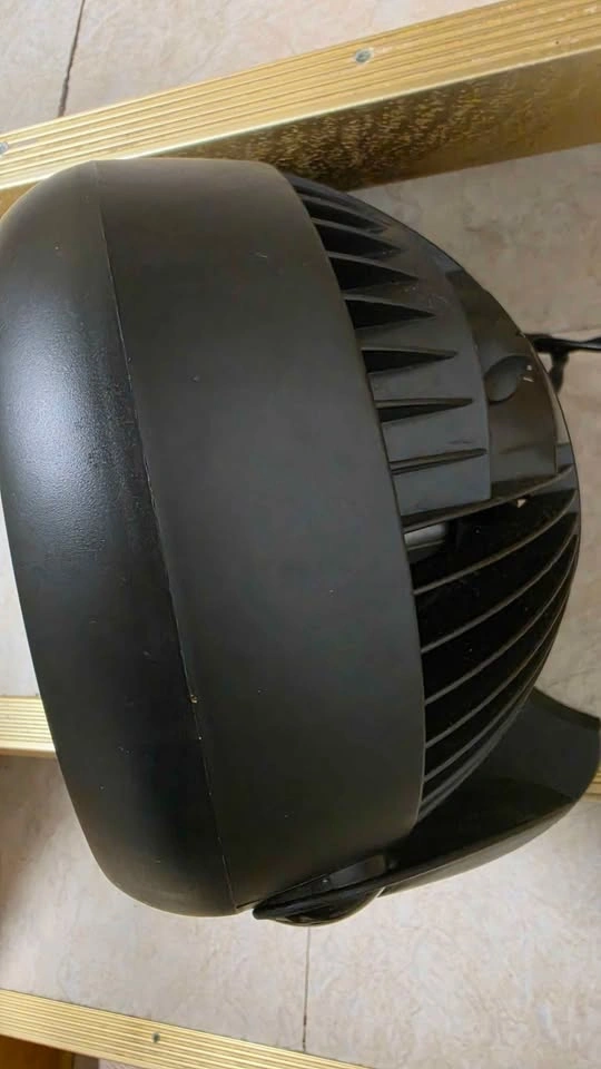 Honeywell TurboForce Desk Fan - photo 2