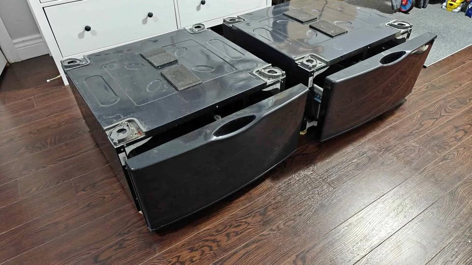 Samsung Pair of Black Laundry Pedestals WE357A0C