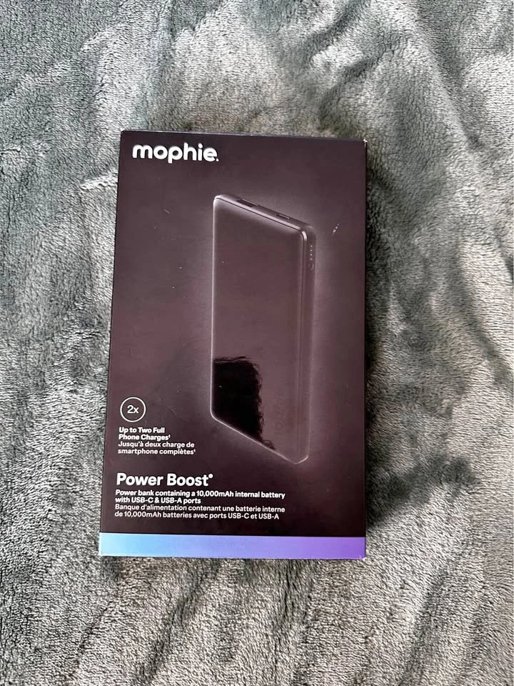 BRAND NEW Mophie Power Boost 10,000mAh Portable Power Bank