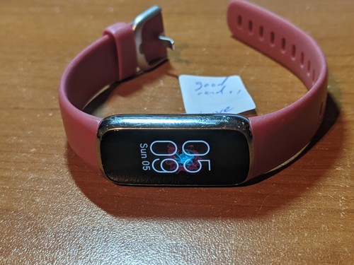 Fitbit Luxe FB422 Fitness Tracking Watch W/CHARGING USB CORD - photo 2