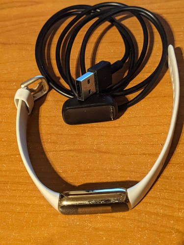 Fitbit Luxe FB422 Fitness Tracking Watch W/CHARGING USB CORD - photo 4