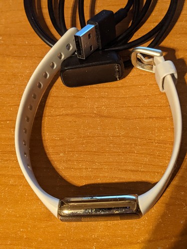 Fitbit Luxe FB422 Fitness Tracking Watch W/CHARGING USB CORD - photo 5