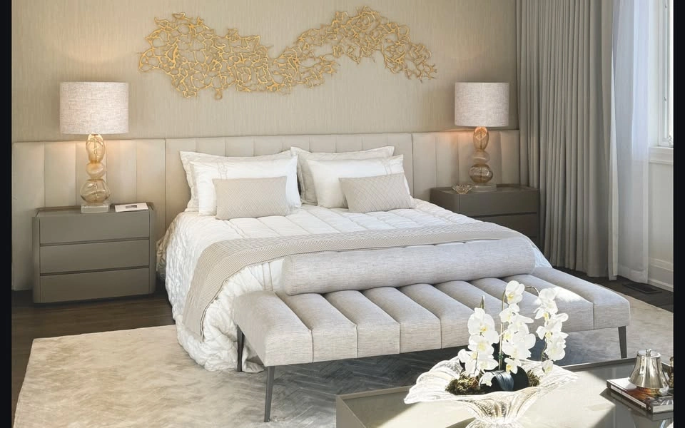 King Bed with Lateral Panels – Luxury Designer Bed - photo 2