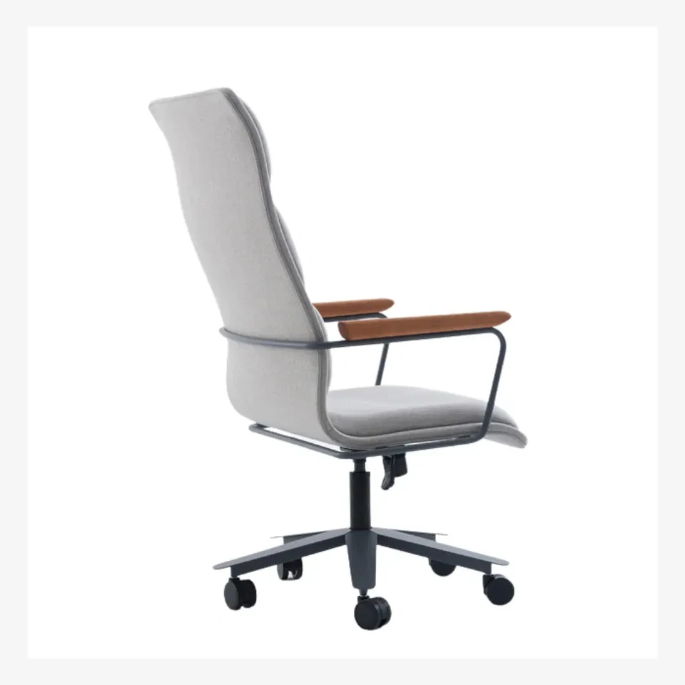 Executive Office Chair – Designer Ergonomic Chair – Grey - photo 3