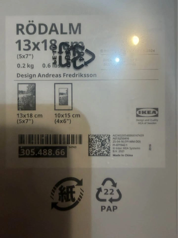 3 IKEA Picture Frames (New) - photo 2