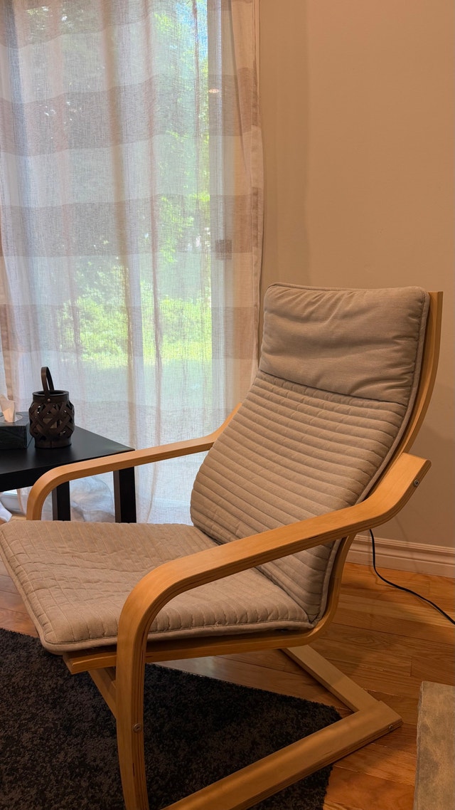 IKEA Poang Chair - photo 2
