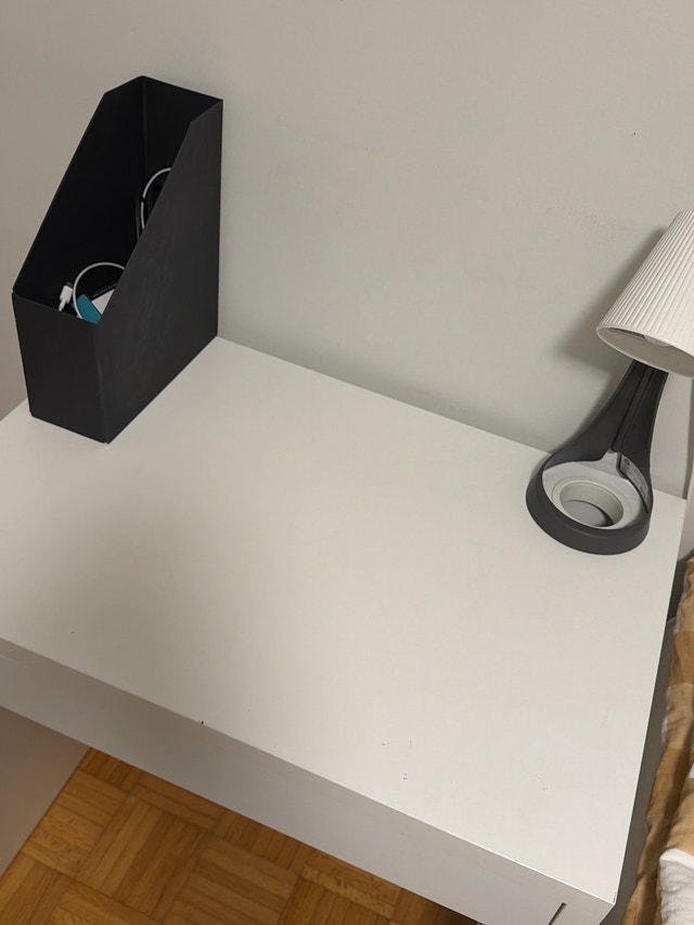 IKEA white desk - photo 2