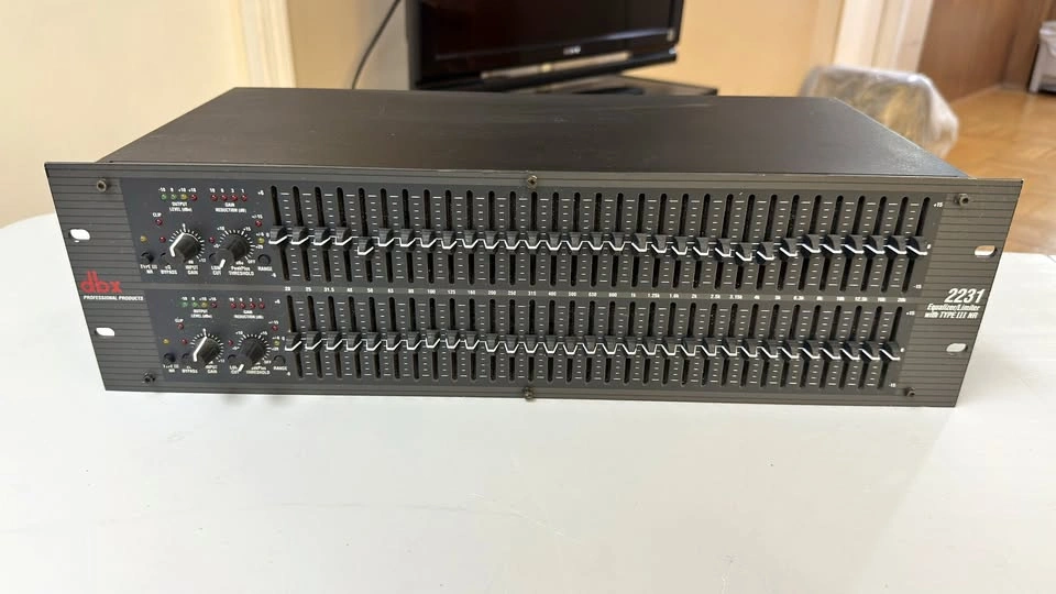DBX 2231 Graphic Equalizer