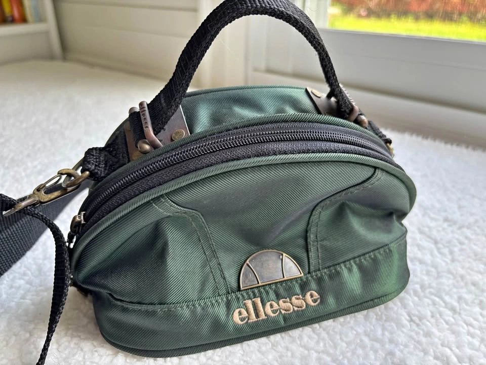 Ellesse Vintage Y2K RARE Green Half Circle Nylon Crossbody Bag