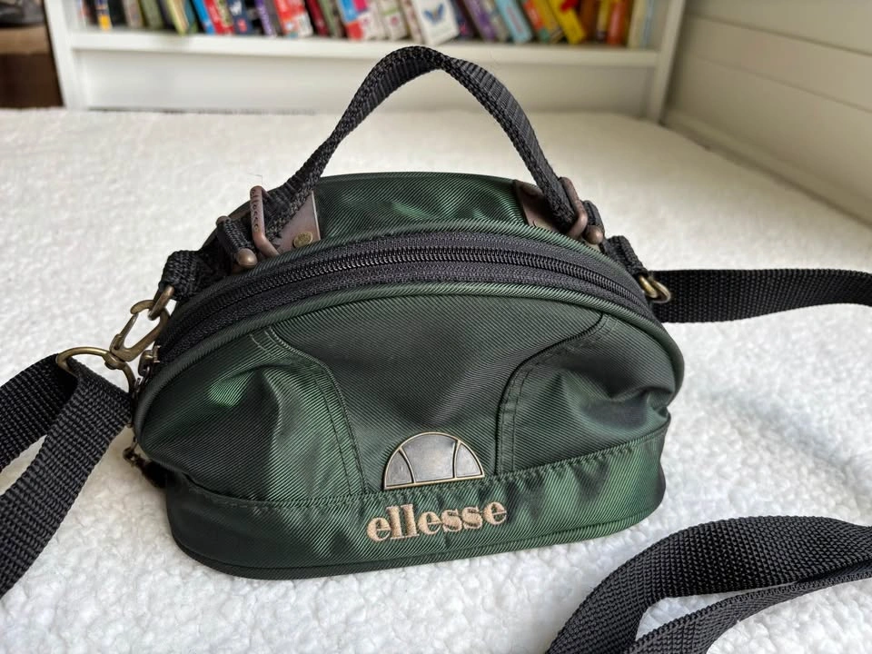 Ellesse Vintage Y2K RARE Green Half Circle Nylon Crossbody Bag - photo 2