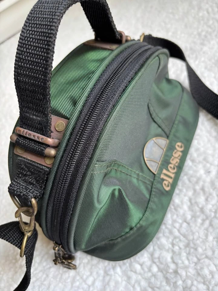 Ellesse Vintage Y2K RARE Green Half Circle Nylon Crossbody Bag - photo 3