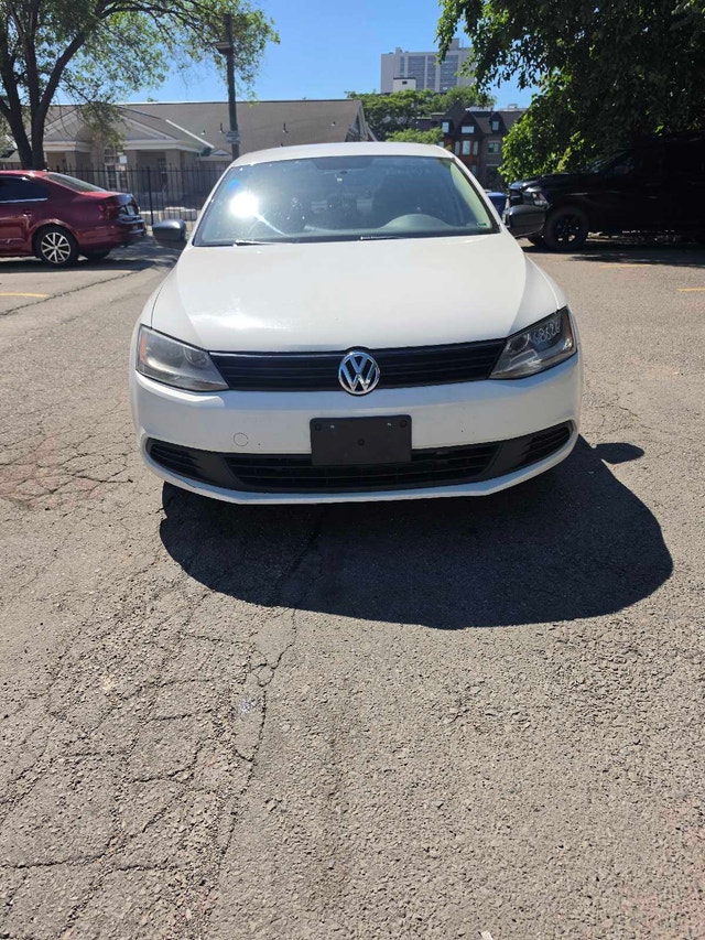2013 volkswagen jetta 2.0L manual - photo 2