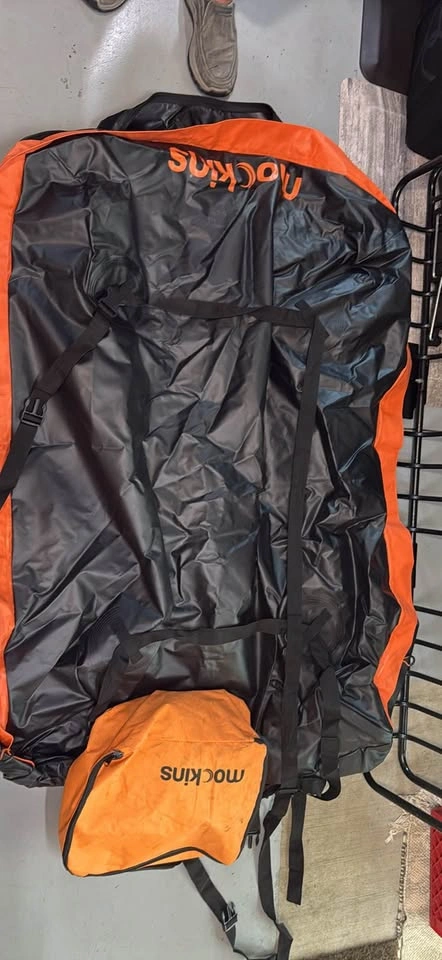 Mockins Extendable Roof Rack with Cargo Bag - photo 3