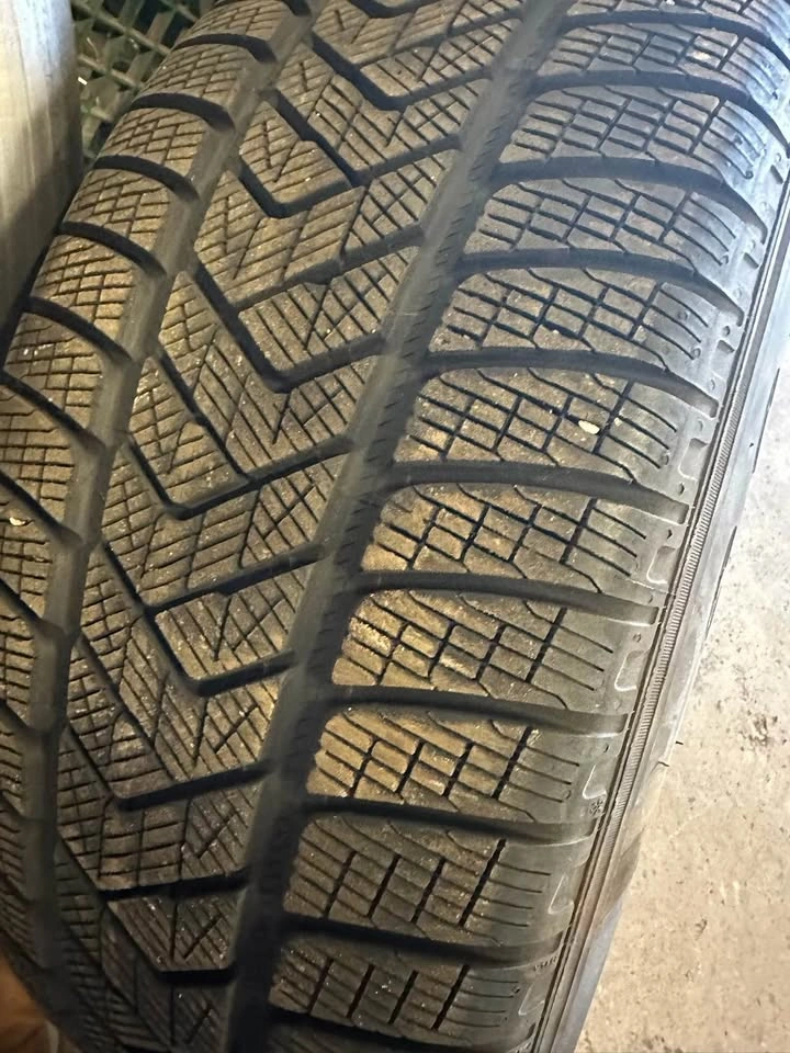 Jaguar 19 inch rims and Pirelli Scorpion Winter Tires - photo 2