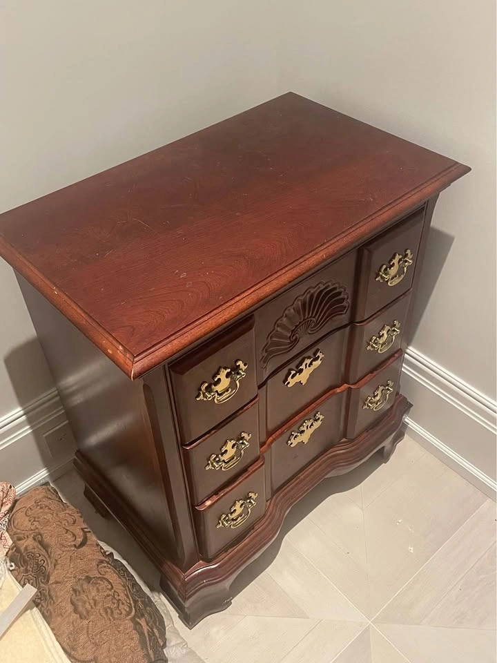 Set of 2 Chippendale Style Night Stands - photo 2