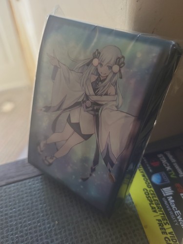 Magnificent Mavens - MAMA - Yuki Onna - Card Sleeves (70 Count) - photo 2
