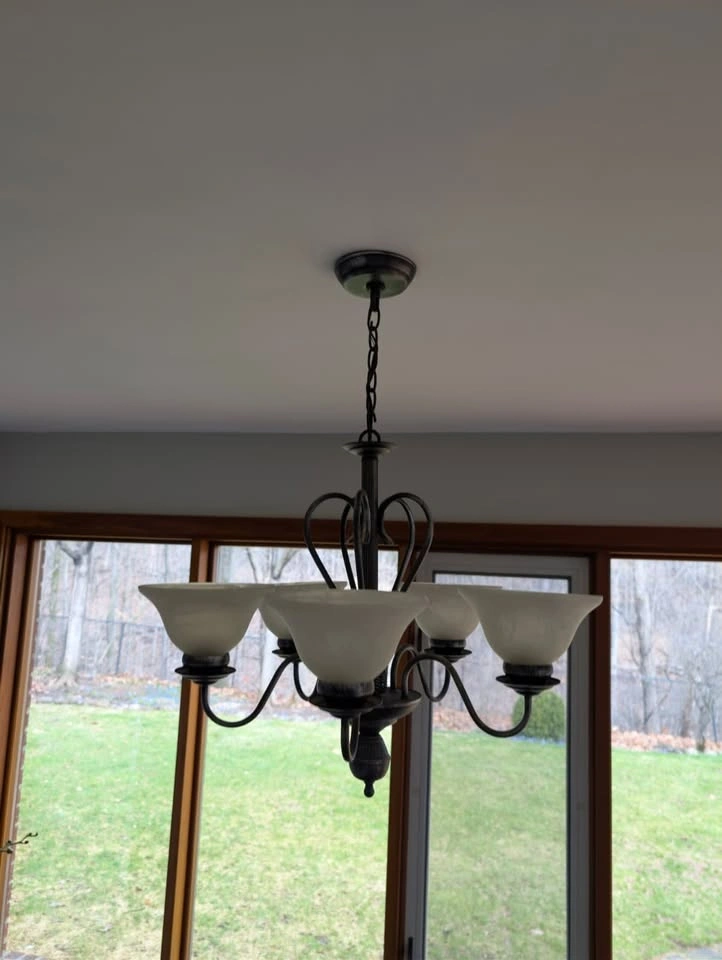 5-Light Bronze Chandelier – Dining Room / Kitchen - photo 4