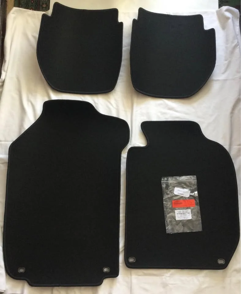 Brand new with tool, 4 pc set, local pick up in Manhattan image indicator(4)