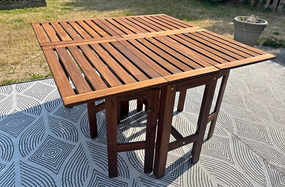 2x IKEA ÄPPLARÖ Gateleg Tables - Excellent Condition