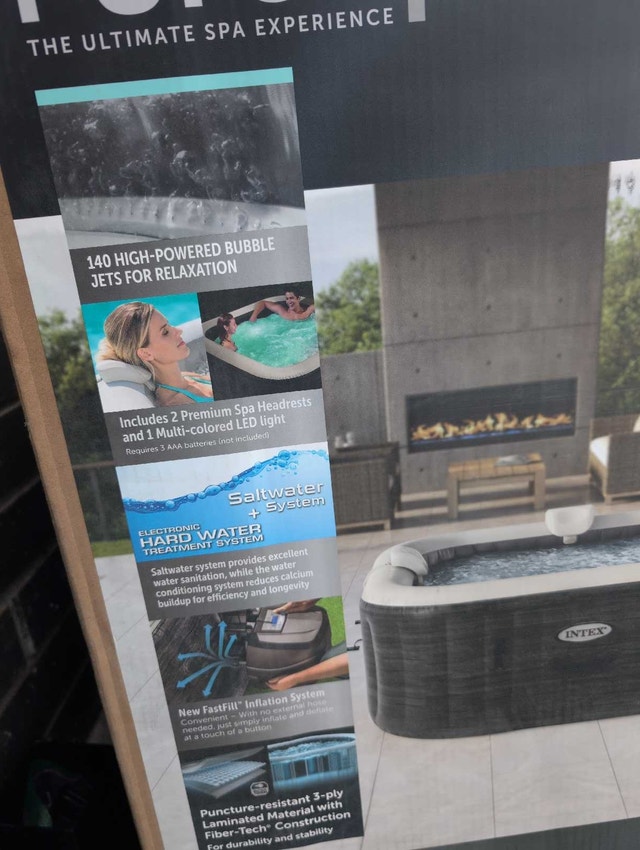 INTEX PURE SPA HOT TUB - NEW - photo 2