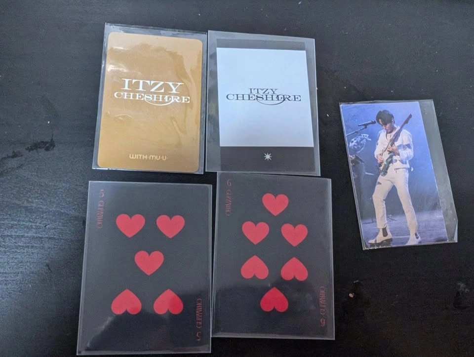 Kpop photocards - Itzy and The Rose - photo 2