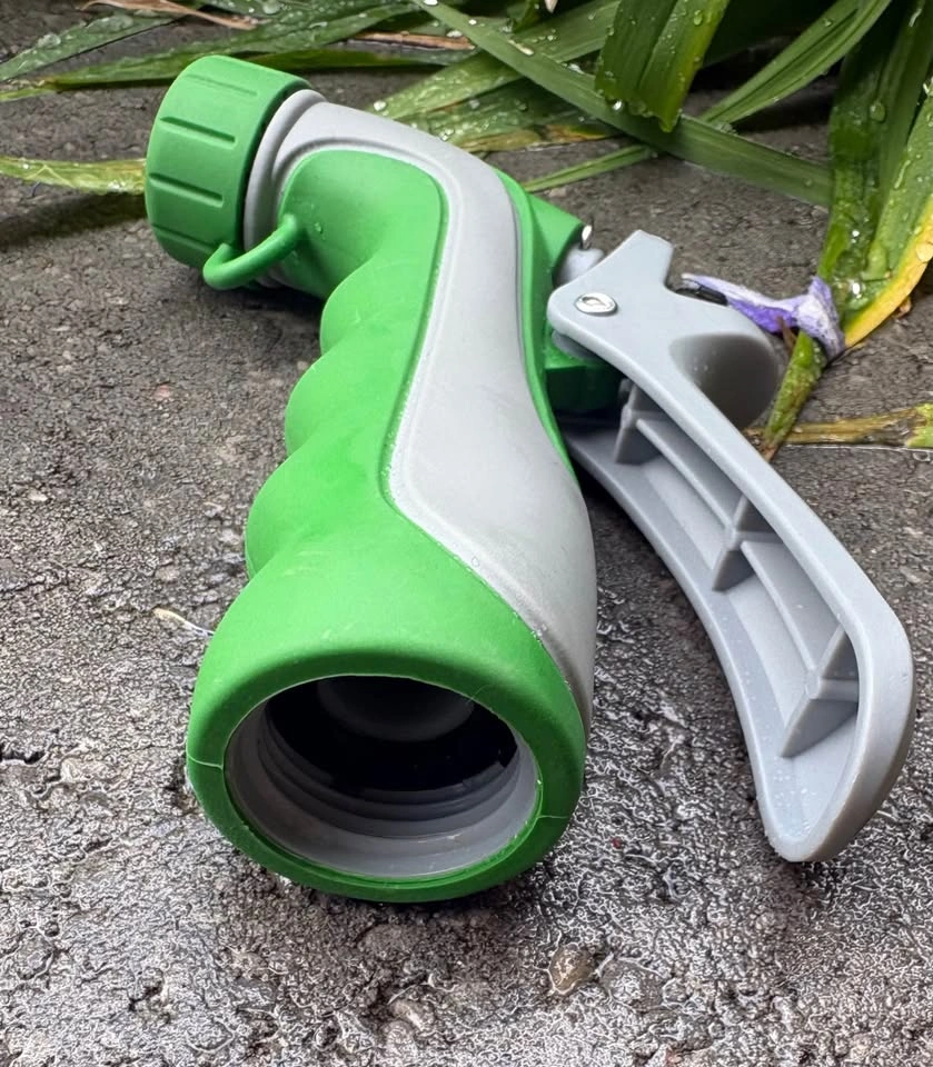Garden Hose Spray Nozzle - photo 3