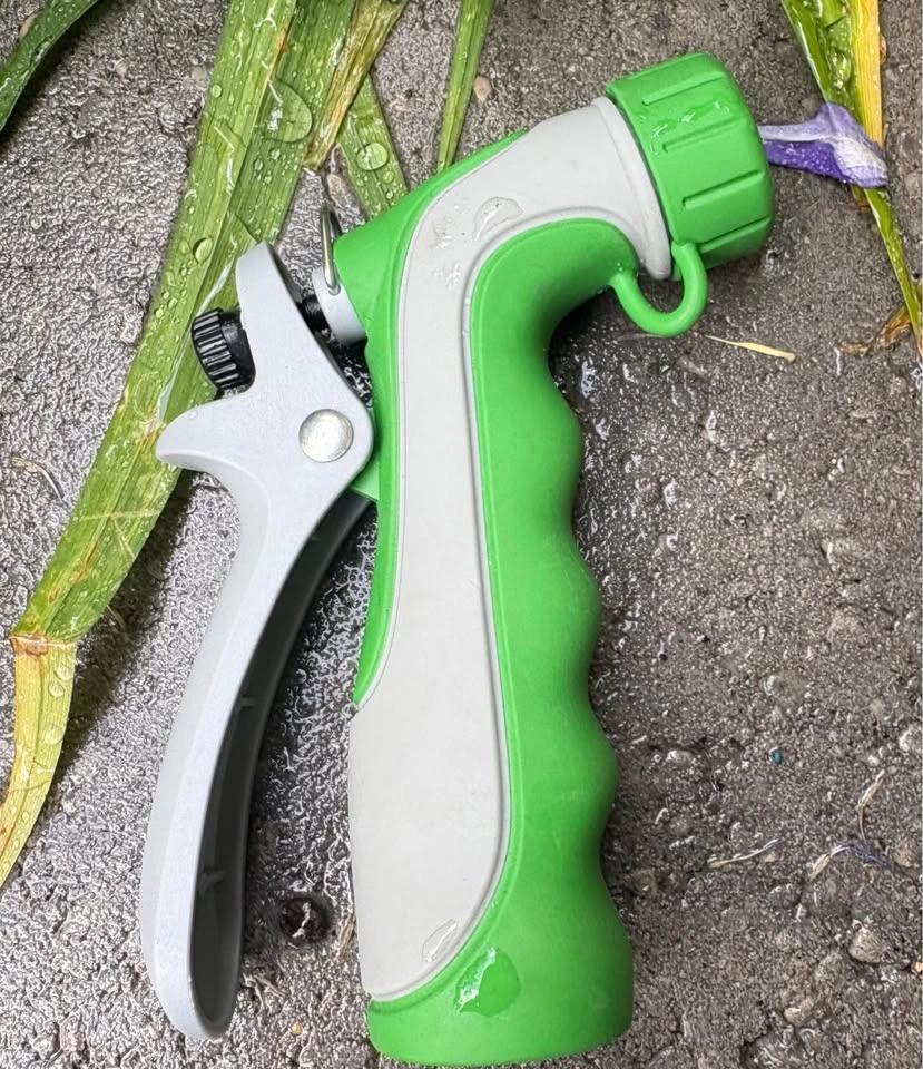 Garden Hose Spray Nozzle - photo 4